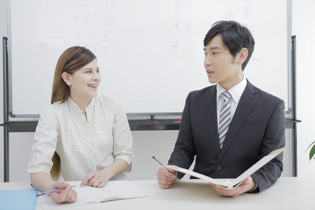 販売士のキャリア活用ガイド｜仕事での活かし方・就職と転職・社内評価